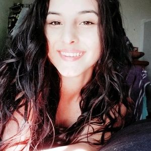 Meet your Posher, Savanna